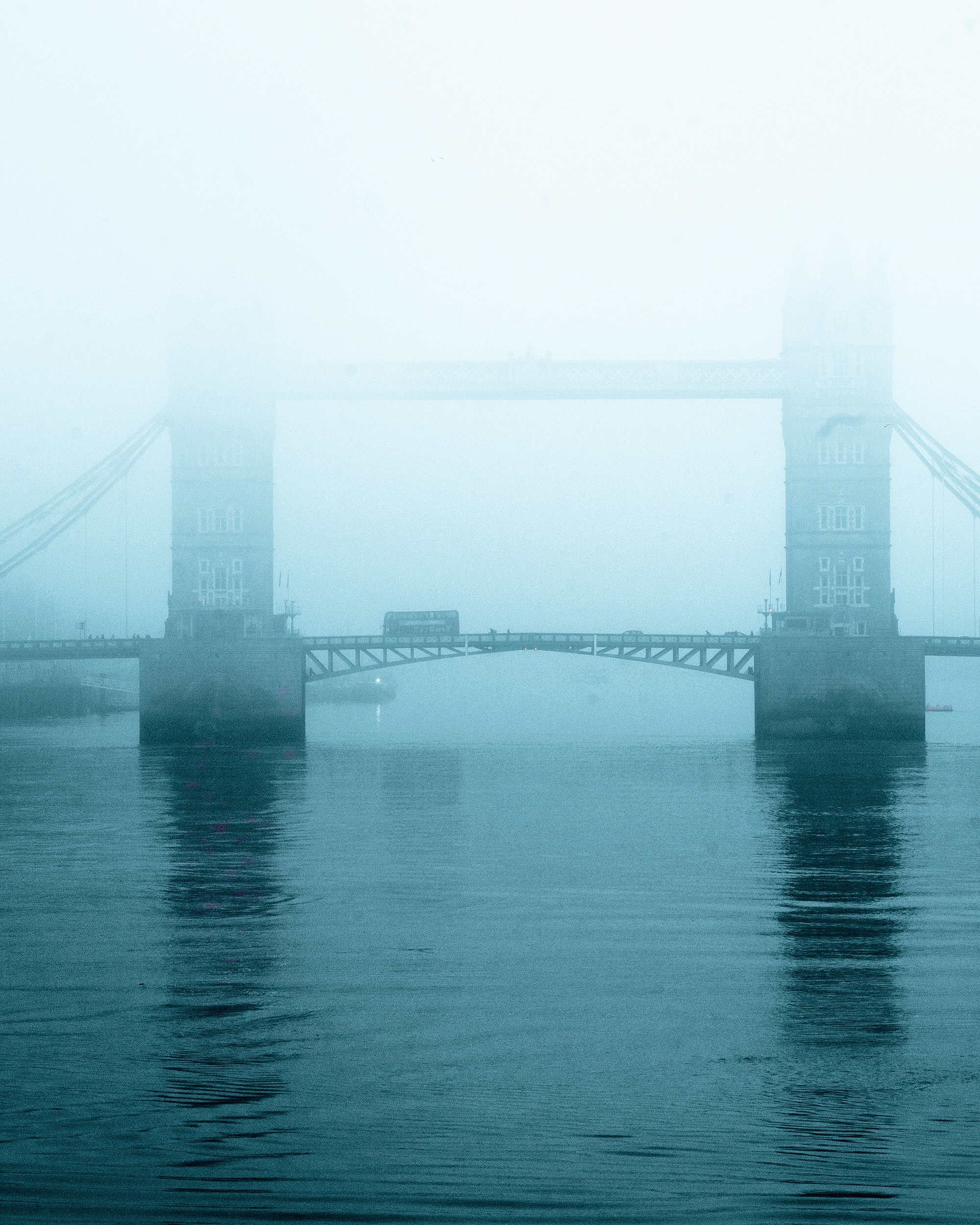 Tower Bridge, Dissolving