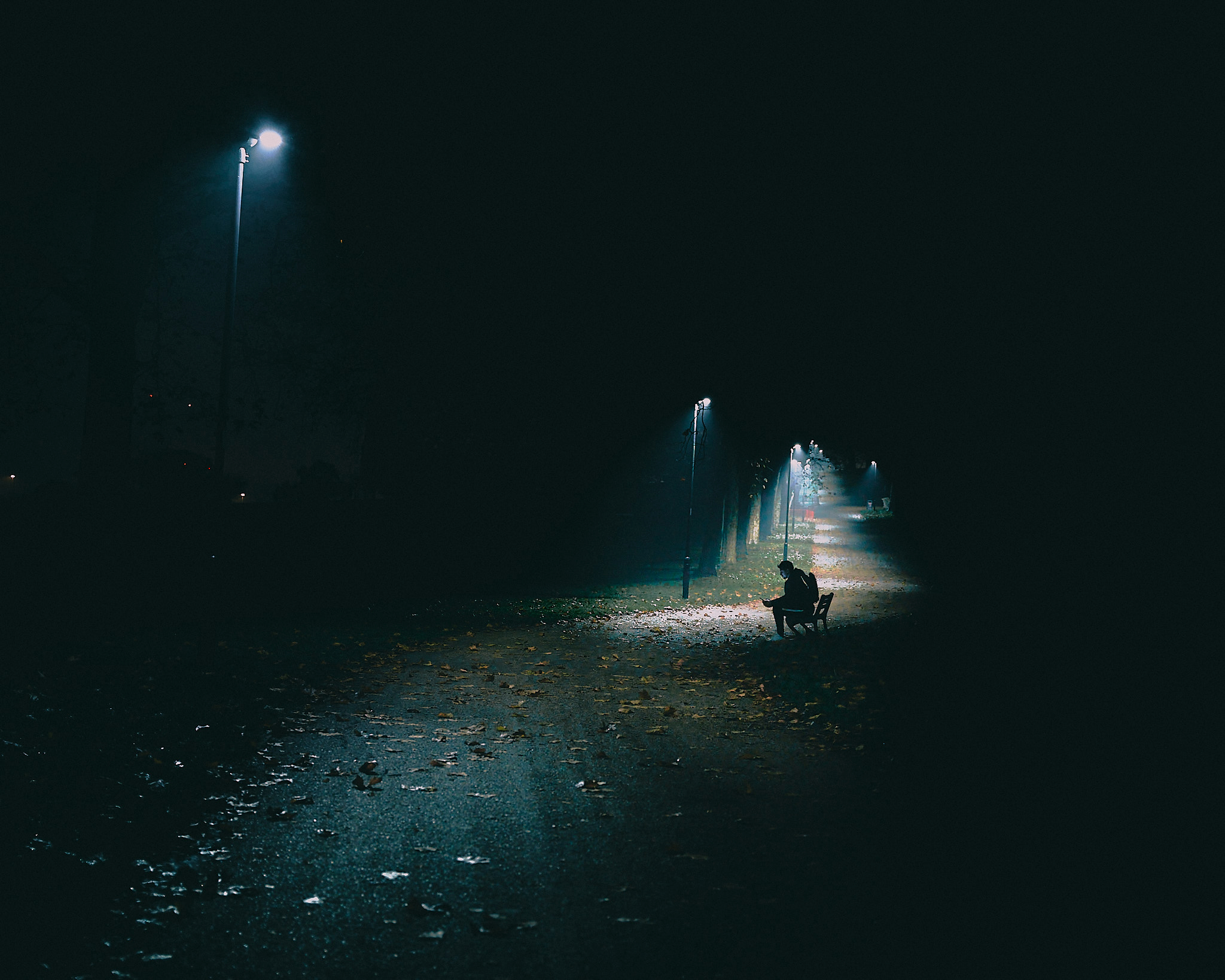 Waiting Under the Lamps